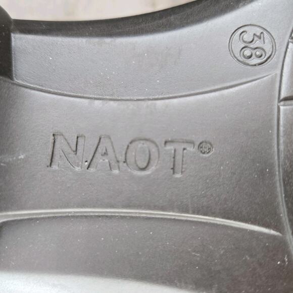 Naot Wind Loafers Womens 8 8.5 Brown Green Irridescent Adjustable Strap Academia - Picture 10 of 11